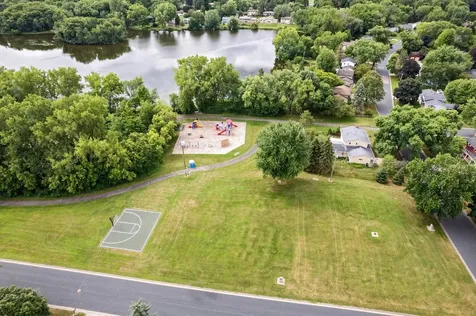 917 Arbogast Street Shoreview MN 55126