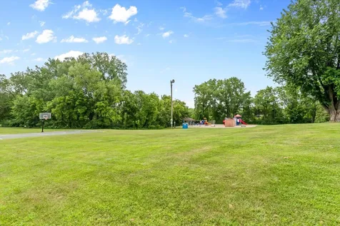 917 Arbogast Street Shoreview MN 55126