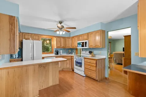 917 Arbogast Street Shoreview MN 55126