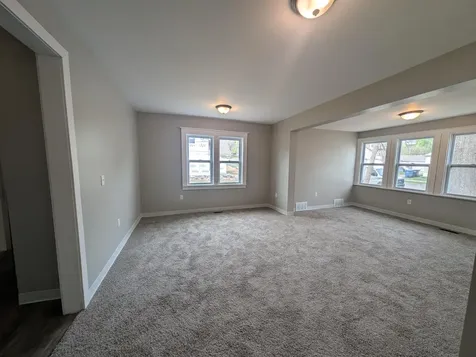 611 24th Avenue N Minneapolis MN 55411