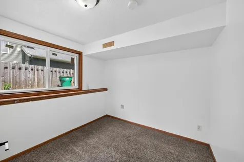 6709 Brunswick Avenue N Brooklyn Park MN 55429