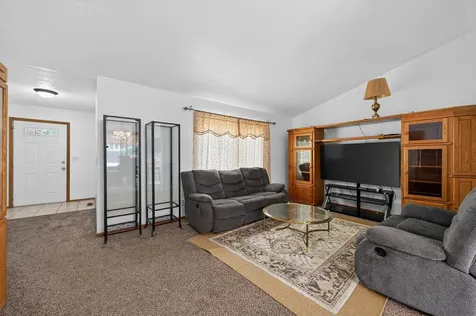 6709 Brunswick Avenue N Brooklyn Park MN 55429