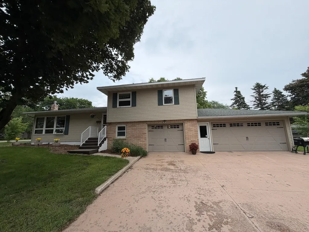 424 S Haven Street Appleton MN 56208