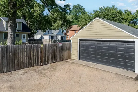 431 Nicollet Avenue Mankato MN 56003