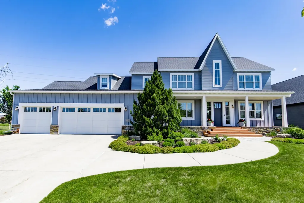 2791 Samuel Drive S Fargo ND 58104