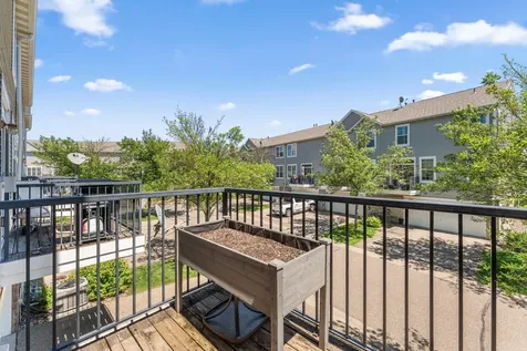 6738 158th Street W Apple Valley MN 55124
