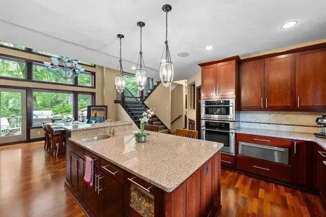 14708 Woodhaven Road Minnetonka MN 55345