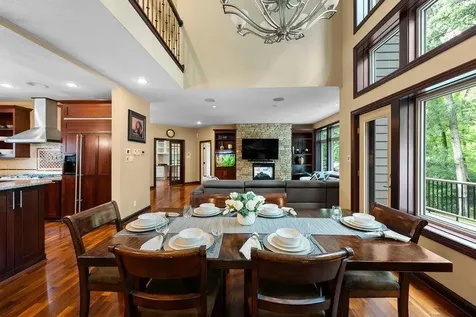 14708 Woodhaven Road Minnetonka MN 55345