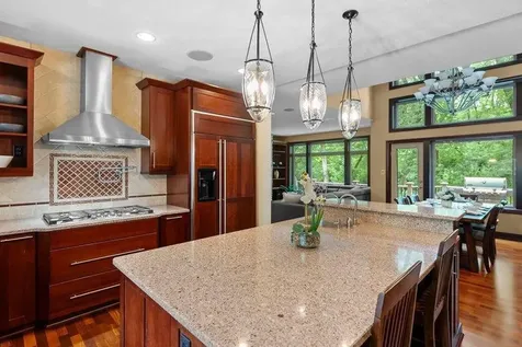 14708 Woodhaven Road Minnetonka MN 55345