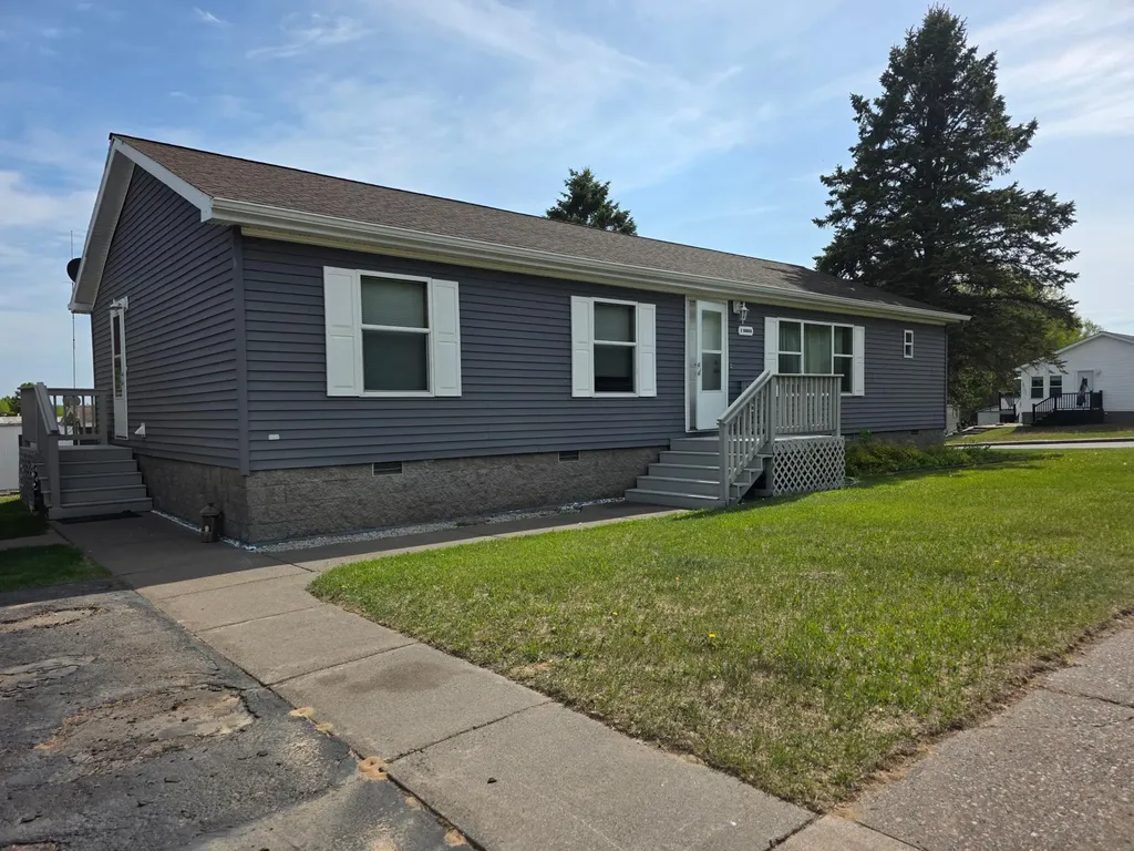 2 Barker Drive Duluth MN 55808