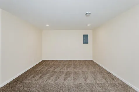 4276 Estate Drive S Fargo ND 58104