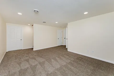 4276 Estate Drive S Fargo ND 58104