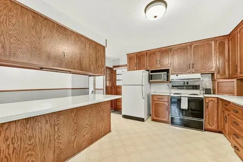 1114 13th Avenue NW Rochester MN 55901