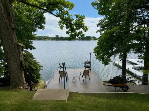 21 N Beaver Lake Road New Richland MN 56072
