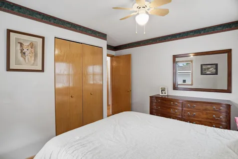 6738 Knoll Street N Golden Valley MN 55427