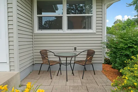 6738 Knoll Street N Golden Valley MN 55427
