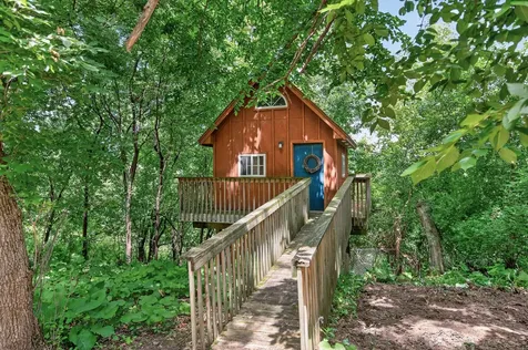 50 Sunny Side Lane Sunfish Lake MN 55118