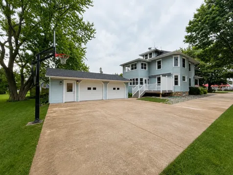 1300 S Section Avenue Spring Valley MN 55975