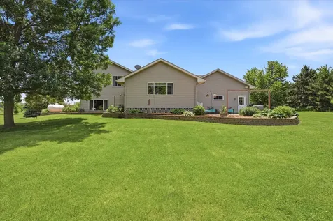 7723 Viking Boulevard NW Anoka MN 55303