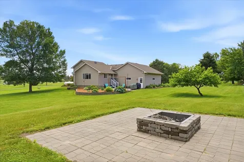 7723 Viking Boulevard NW Anoka MN 55303