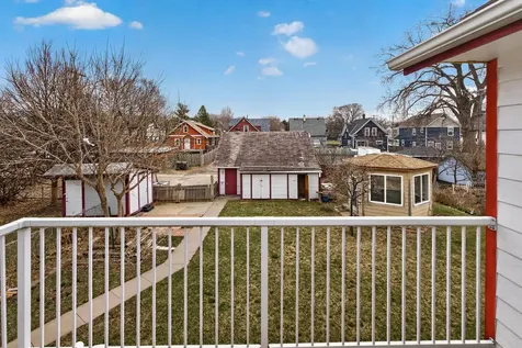 2114 Queen Avenue N Minneapolis MN 55411
