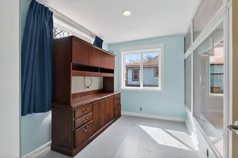 2114 Queen Avenue N Minneapolis MN 55411