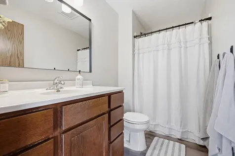 1632 Jefferson Street S Cambridge MN 55008