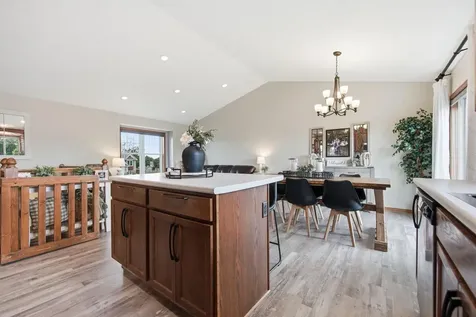 1632 Jefferson Street S Cambridge MN 55008