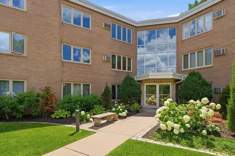 4370 Brookside Court Edina MN 55436