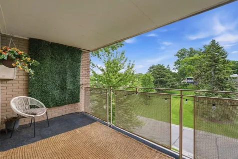 4370 Brookside Court Edina MN 55436