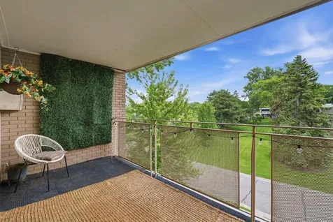 4370 Brookside Court Edina MN 55436