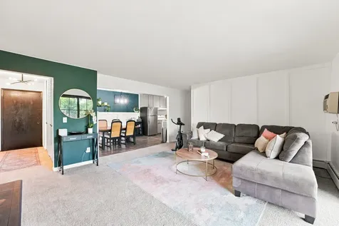4370 Brookside Court Edina MN 55436