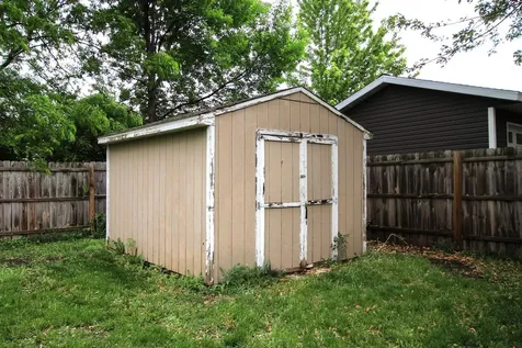 913 Carolina Parkway NW Hutchinson MN 55350