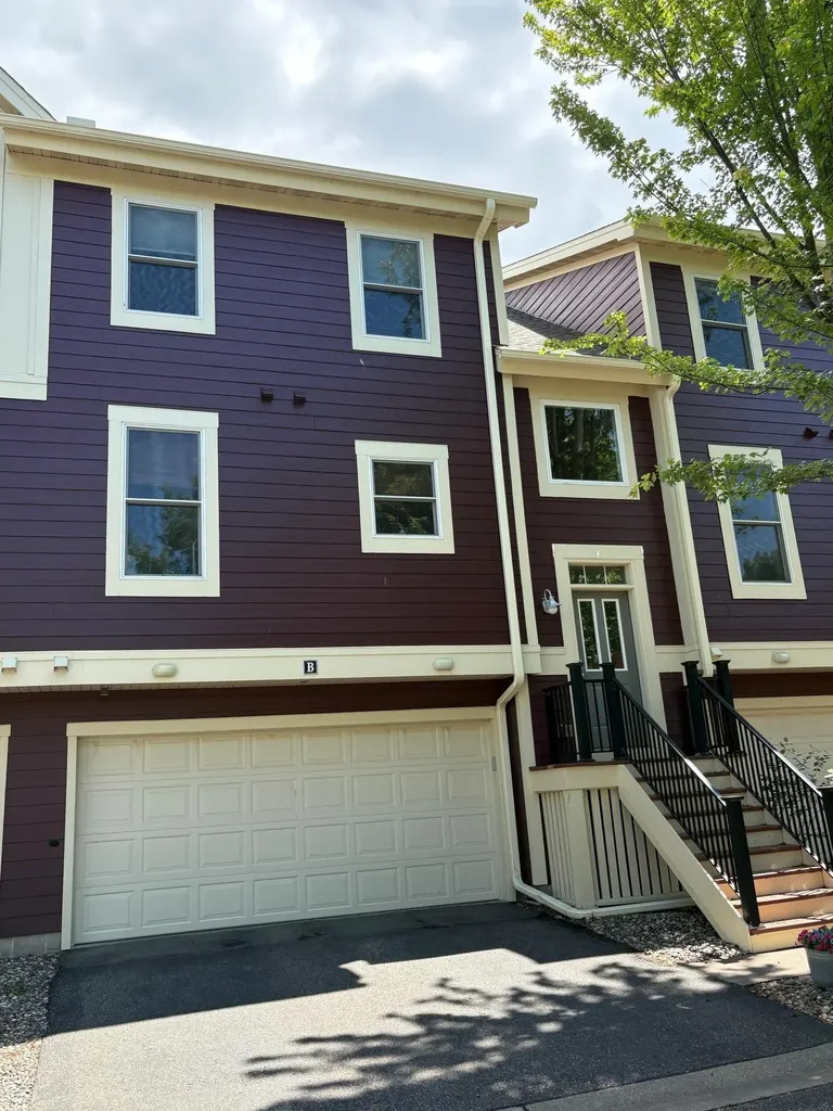 10736 Falling Water Lane Woodbury MN 55129