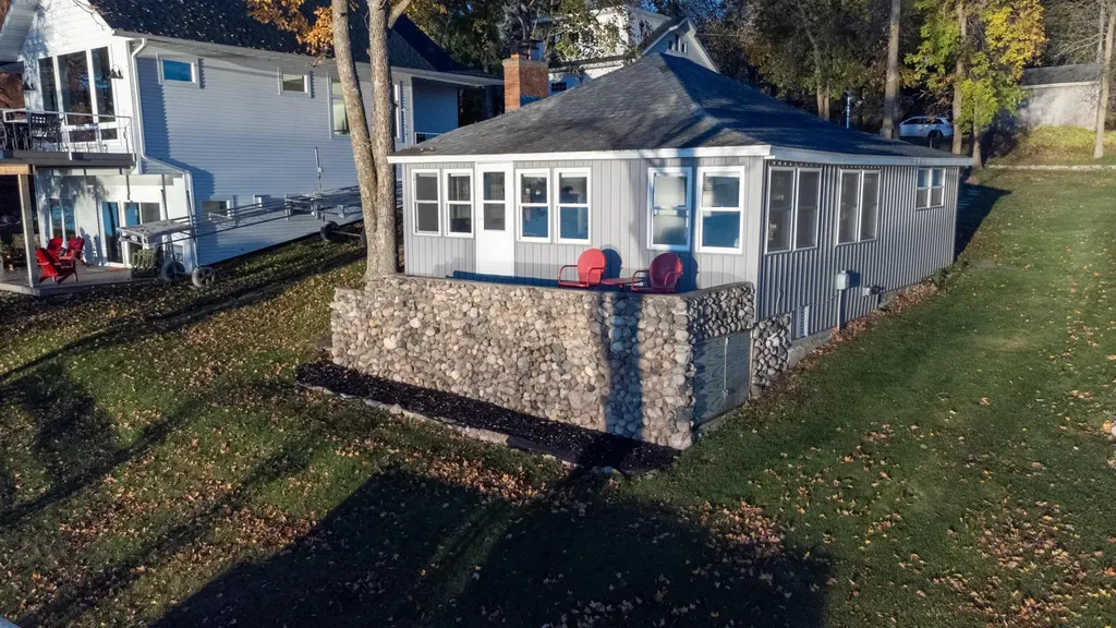 884 White Clover Beach Road Detroit Lakes MN 56501