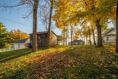 884 White Clover Beach Road Detroit Lakes MN 56501