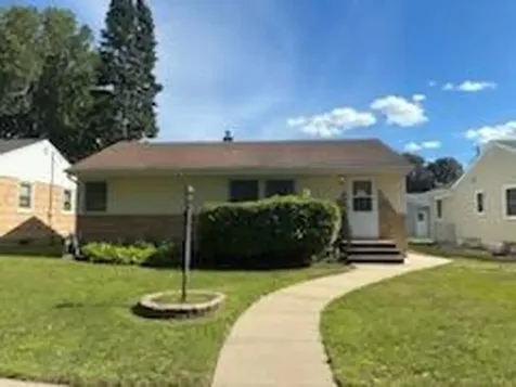 1552 Idaho Avenue E Saint Paul MN 55106