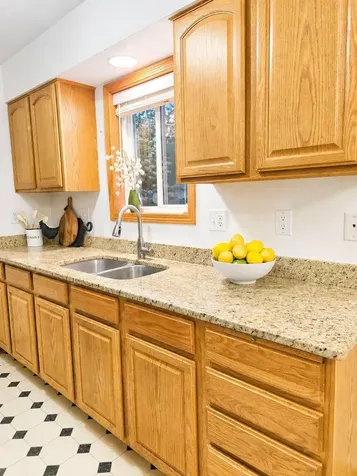 601 Annapolis Street E Saint Paul MN 55118