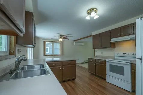 1713 Graydon Avenue Brainerd MN 56401