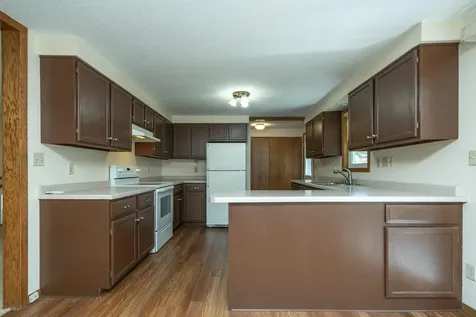 1713 Graydon Avenue Brainerd MN 56401