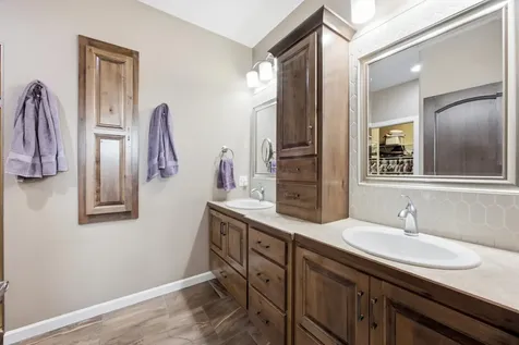 1406 W Summerwood Trail Dilworth MN 56529