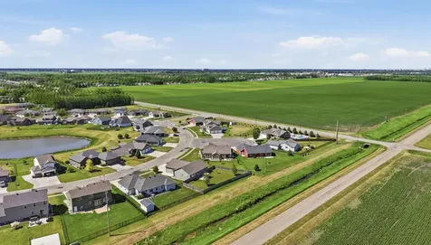 1406 W Summerwood Trail Dilworth MN 56529