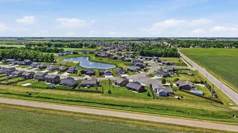 1406 W Summerwood Trail Dilworth MN 56529