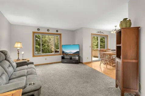 5932 Hillcrest Road Mound MN 55364