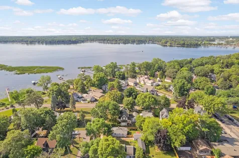 4930 Morehead Avenue White Bear Lake MN 55110