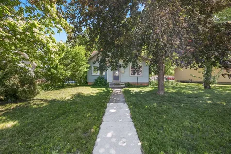 1024 N 30th Avenue Saint Cloud MN 56303