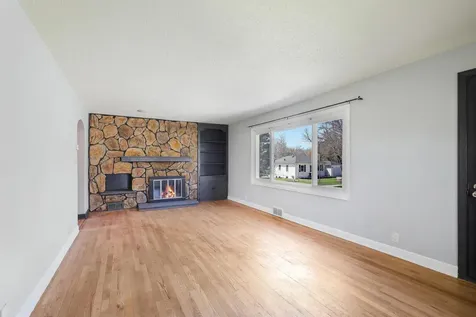 2930 Bay Street Minnetonka MN 55391