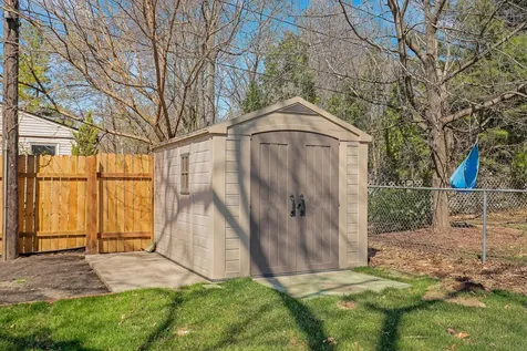 2930 Bay Street Minnetonka MN 55391