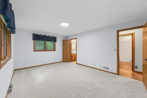 7712 Riverdale Drive N Brooklyn Park MN 55444