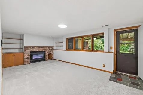 7712 Riverdale Drive N Brooklyn Park MN 55444